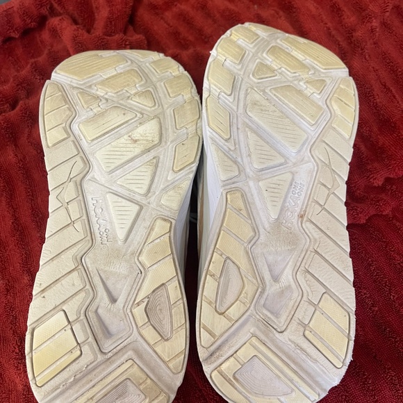 HOKA sneakers - Picture 2 of 4